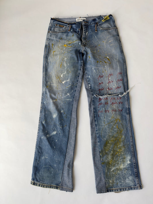 Paint destroy jeans