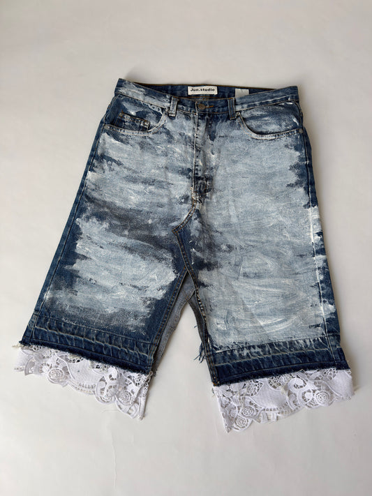 Skirt white paint
